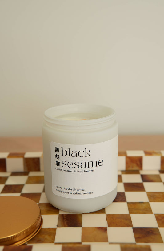 黒胡麻 BLACK SESAME: TOASTED SESAME | HONEY | HAZELNUT