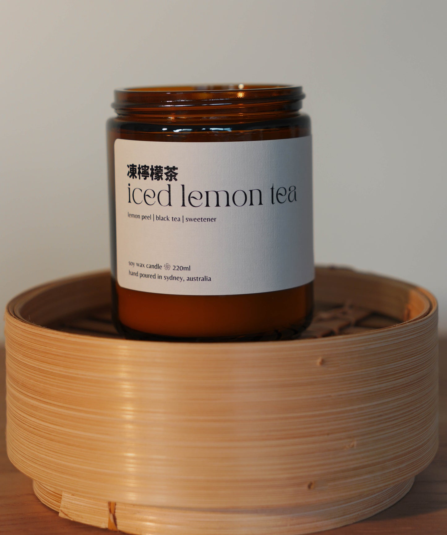 凍檸檬茶 ICED LEMON TEA: LEMON PEEL | BLACK TEA | SWEETENER